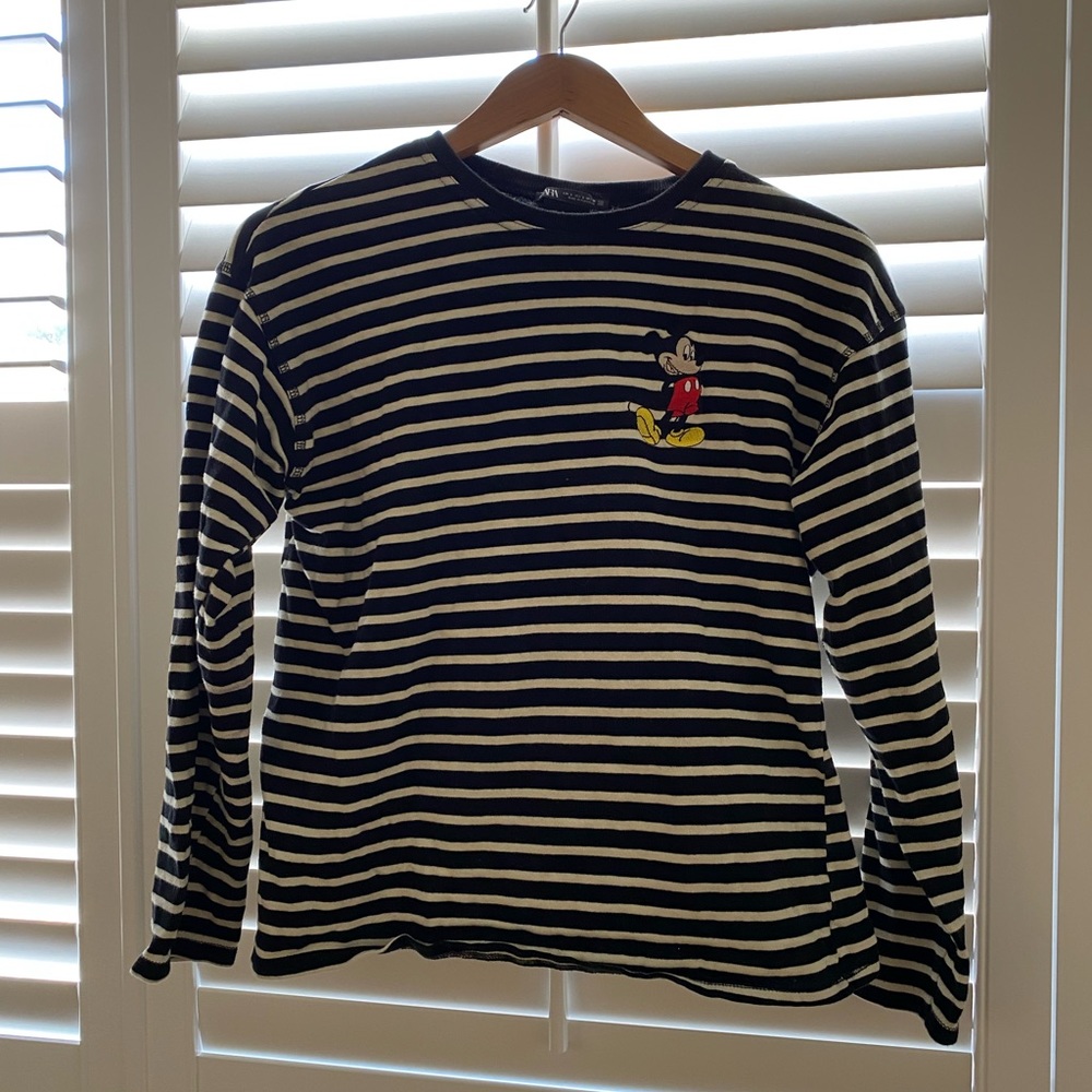 ZARA DISNEY SWEATER